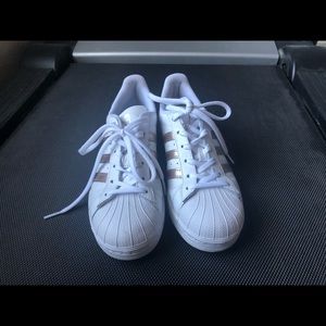 Rose Gold Original Superstar Adidas sneakers